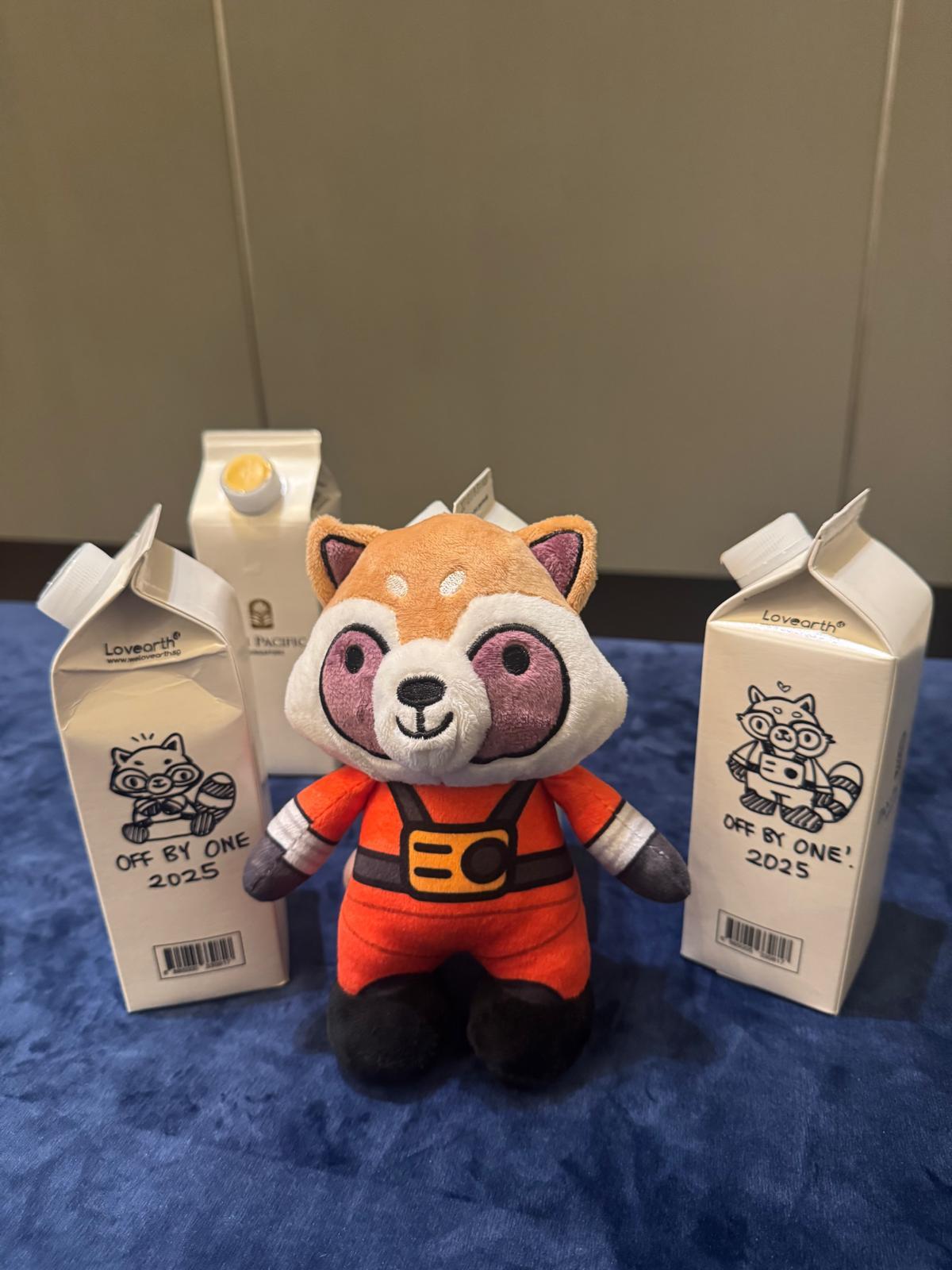 Spaceraccoon Plushie